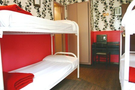 Absolute Paris Hostel photo